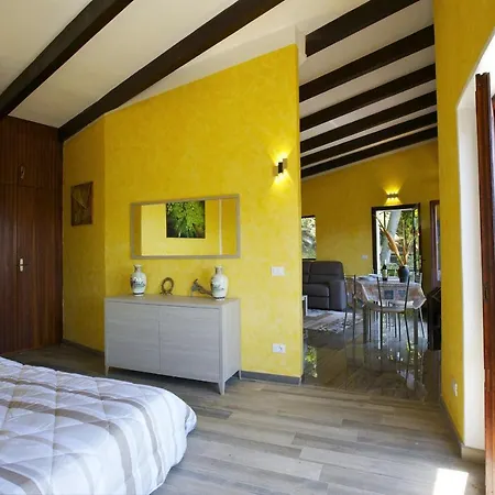 Ferienhaus Simonetta By Reisen